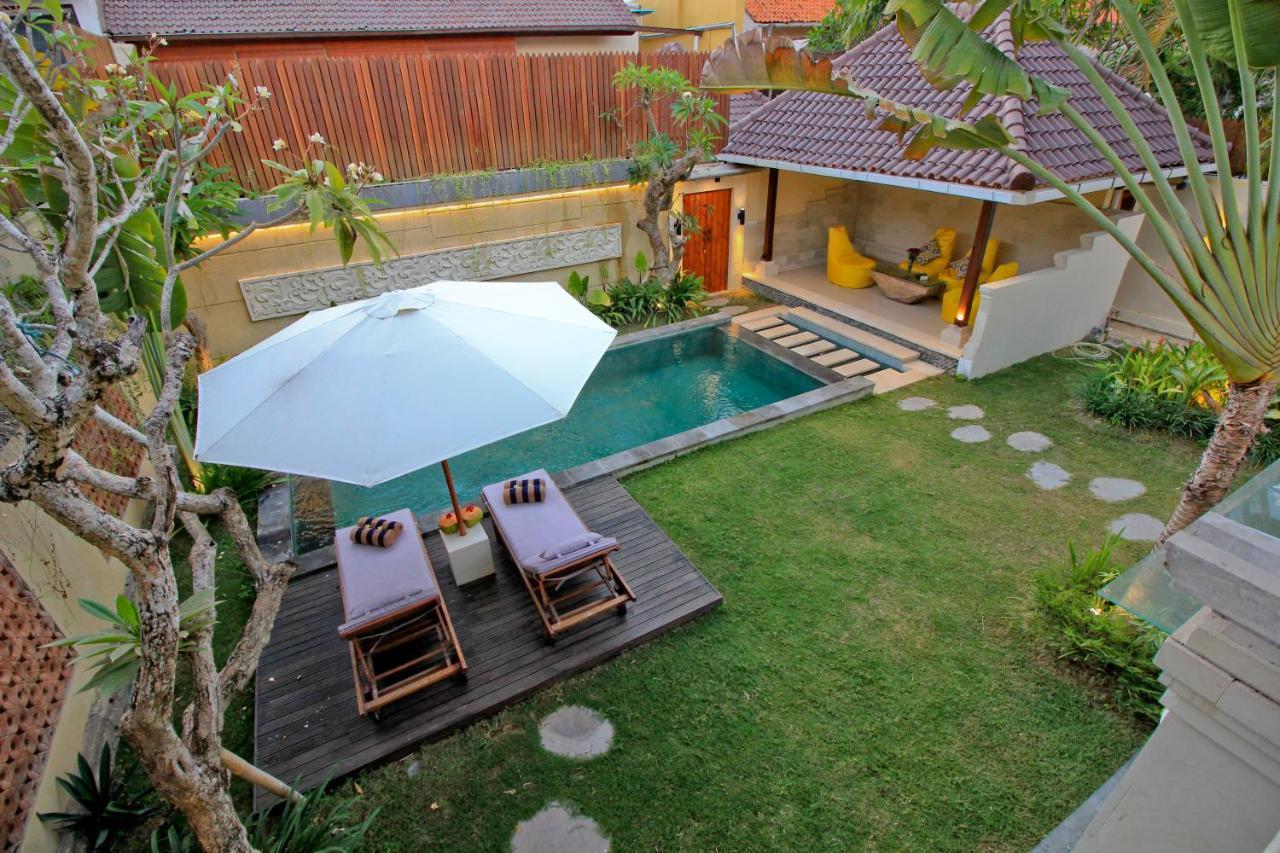 Uma Lima Villa Batu Belig - Close To The Beach Canggu Εξωτερικό φωτογραφία