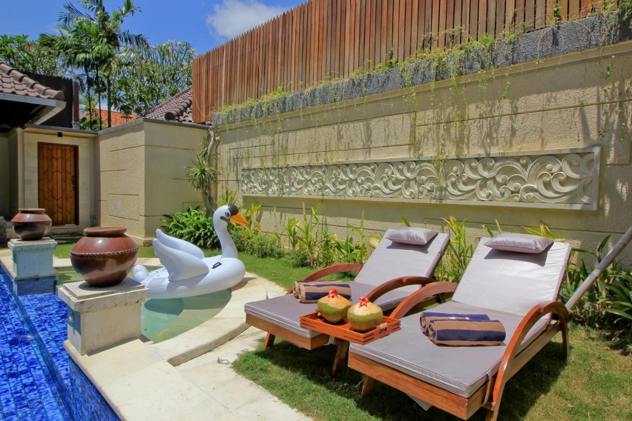 Uma Lima Villa Batu Belig - Close To The Beach Canggu Εξωτερικό φωτογραφία