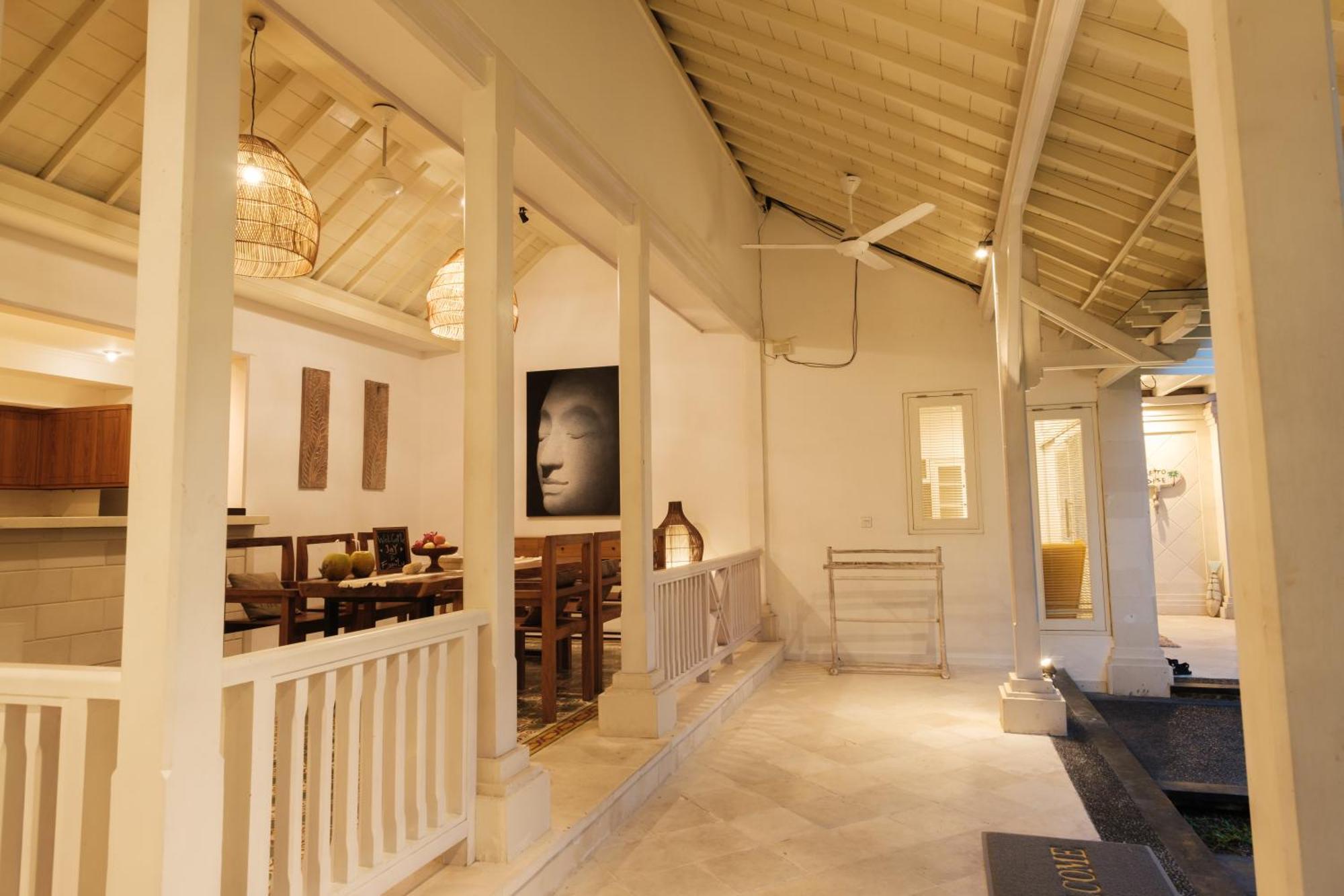 Uma Lima Villa Batu Belig - Close To The Beach Canggu Εξωτερικό φωτογραφία